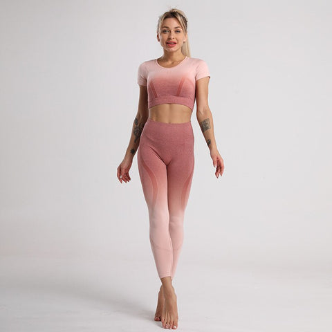 Traje de yoga de dos piezas sin costuras para mujer