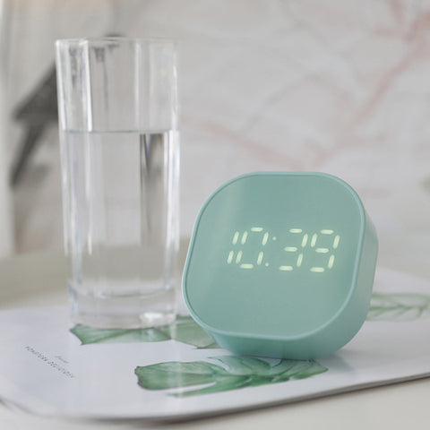 Random Timing Alarm Clock Dual Temperature Display Electronic Clock Kitchen Timer Magnetic Suction and Clock Placement