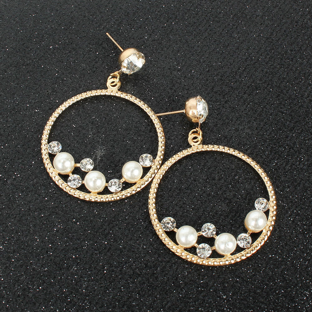 Exaggerated Vintage Alloy Earrings Fashion Simple Personality Round Stud Earrings