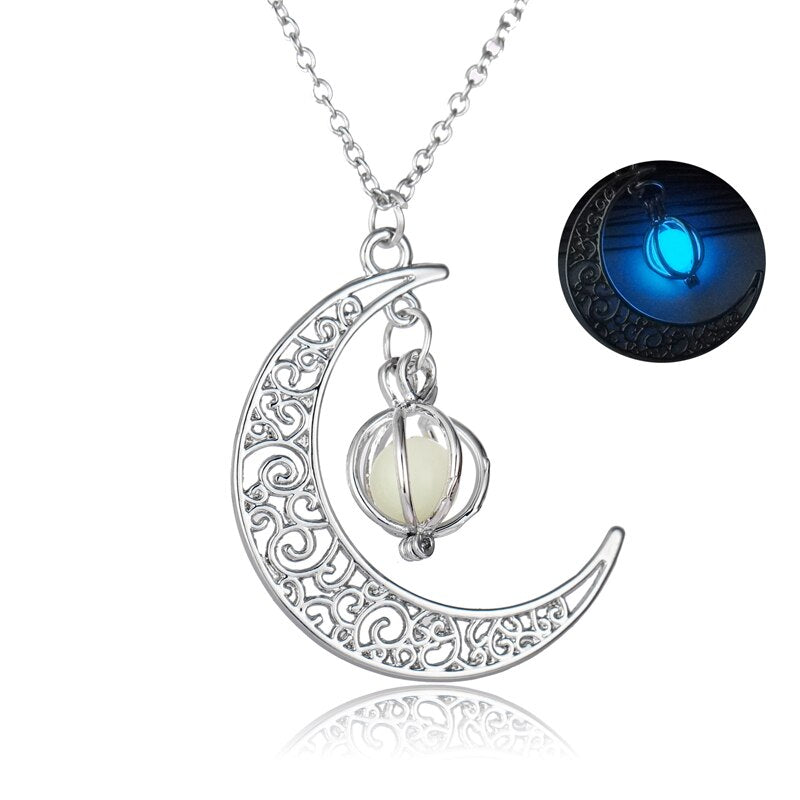 2pcs Luxury Glow In The Dark necklaces Luminous Moon and Pumpkin pendant Necklaces For women Fashion Jewelry Accessories