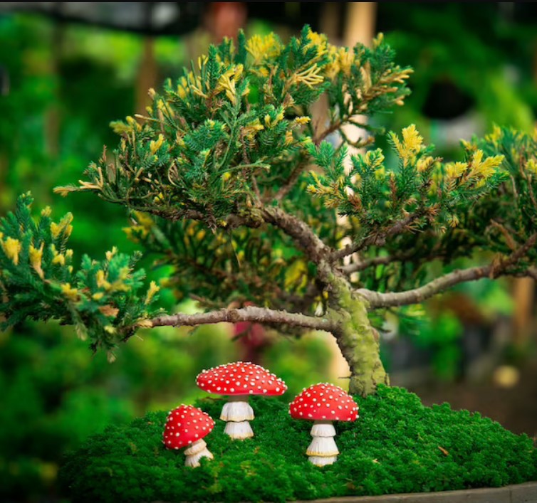 Garden Plant Luminous Mushroom Resin Ornament Decoration Mushroom for Garden